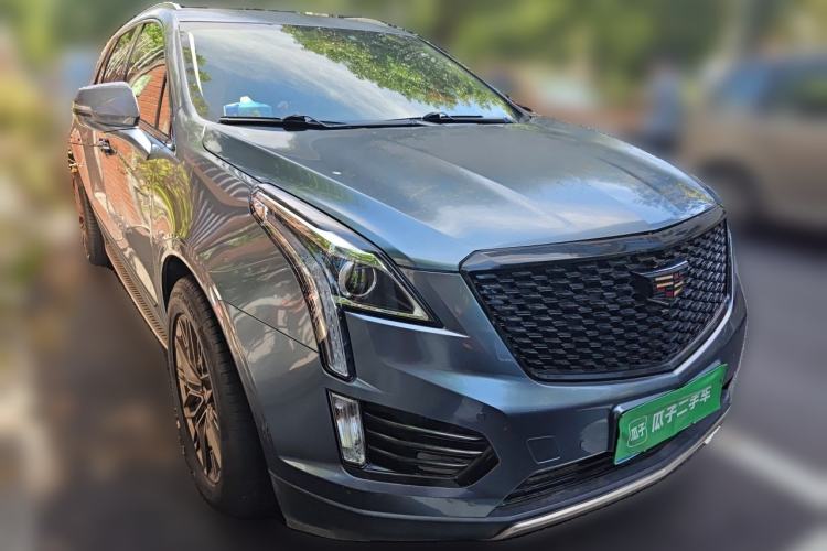 Used Cadillac XT5 2018 25T Luxury Model Front Right 45 Deg