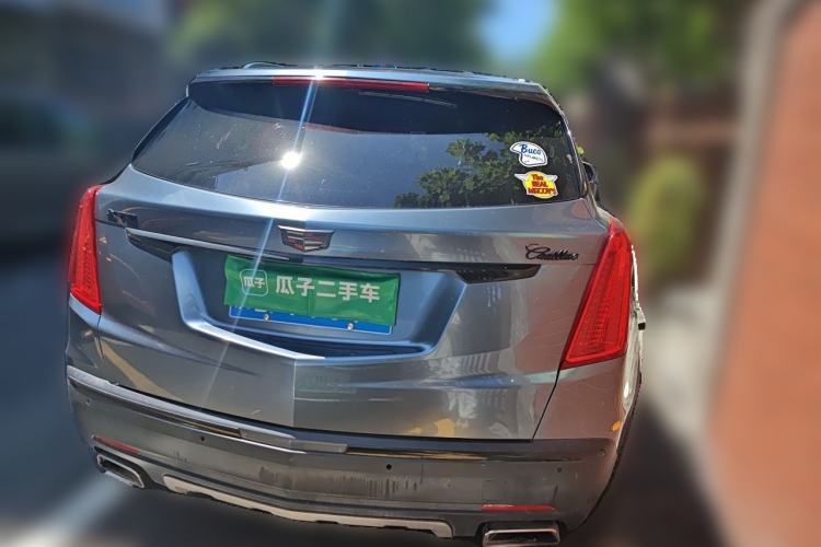 Used Cadillac XT5 2018 25T Luxury Model Rear