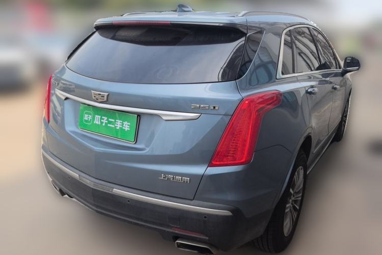 Used Cadillac XT5 2018 25T Luxury Model Rear Right 45 Deg