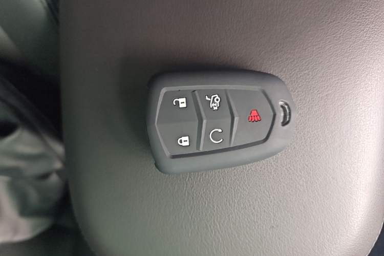 Used Cadillac XT5 2018 28T Four-Wheel Drive Luxury Model Vehicle Key