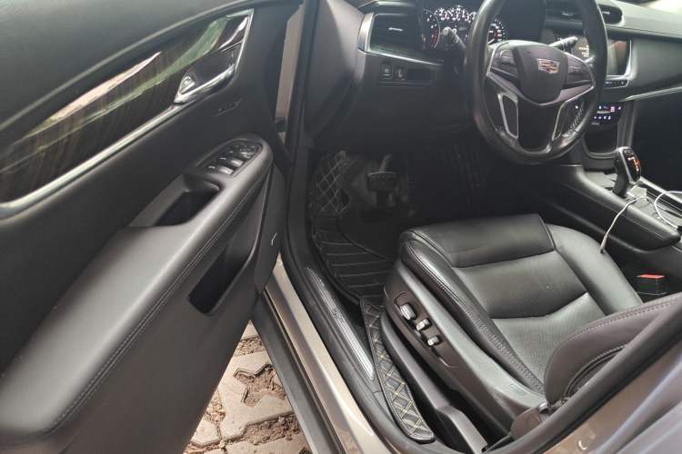 Used Cadillac XT5 2018 28T Four-Wheel Drive Luxury Model Driver Seat