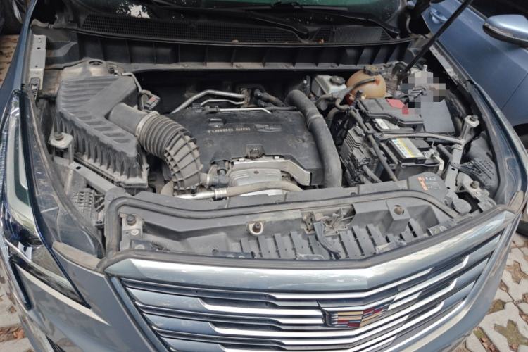 Used Cadillac XT5 2018 28T Four-Wheel Drive Luxury Model Engine Bay