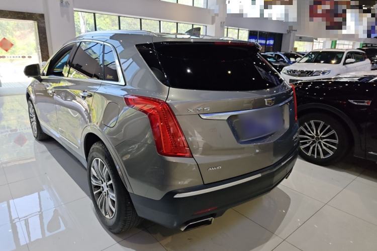 Used Cadillac XT5 2018 28T Four-Wheel Drive Luxury Model Exterior 5