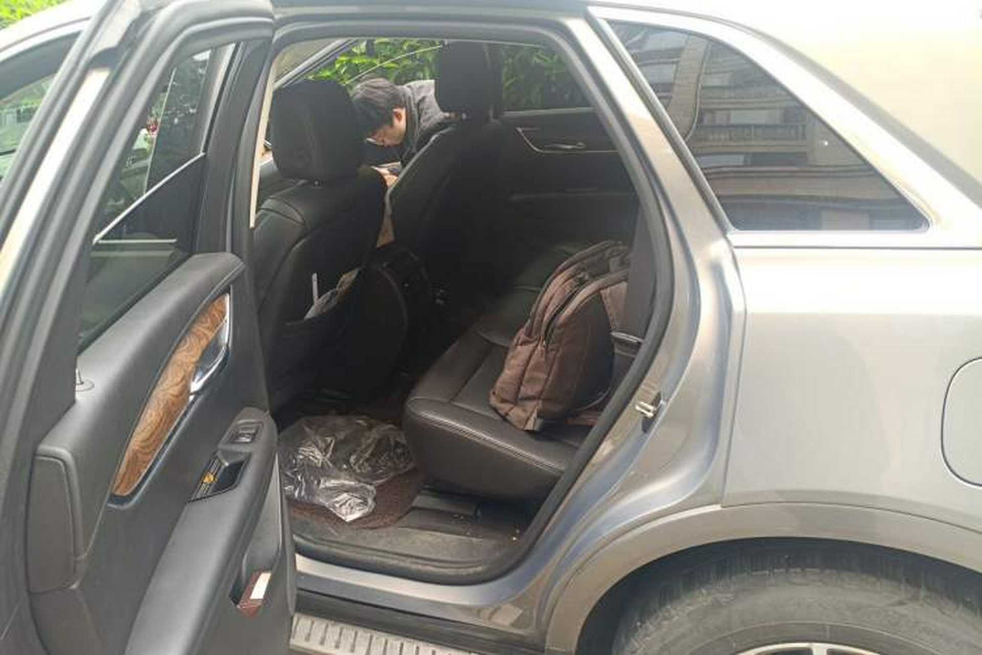 Used Cadillac XT5 2018 25T Luxury Model Left Rear Seat