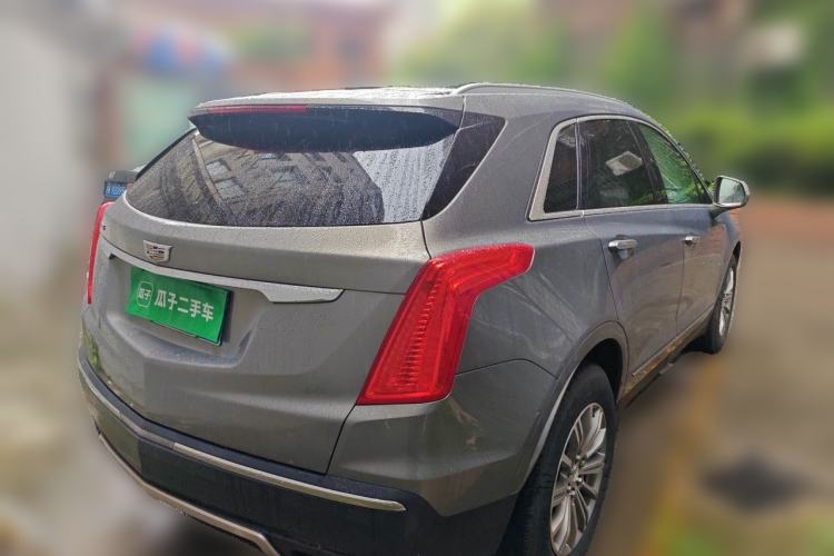 Used Cadillac XT5 2018 25T Luxury Model Rear Right 45 Deg