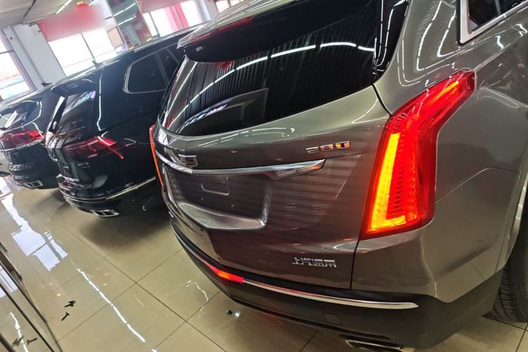 Used Cadillac XT5 2018 28T Four-Wheel Drive Luxury Model Rear