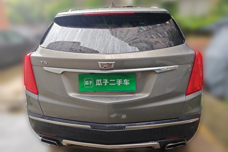 Used Cadillac XT5 2018 25T Luxury Model Rear