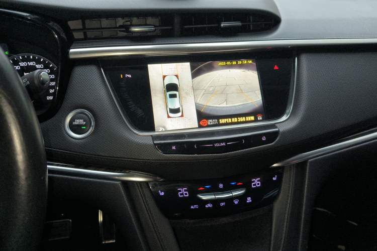 Used Cadillac XT5 2018 25T Luxury Model Audio And AC Panel