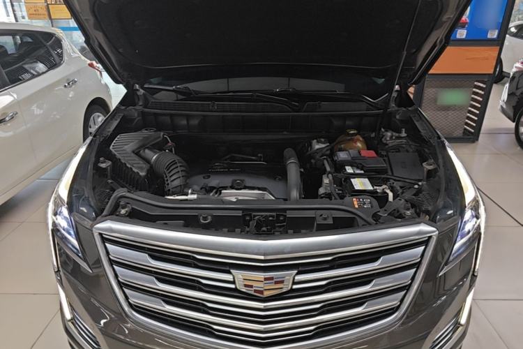 Used Cadillac XT5 2018 28T Four-Wheel Drive Luxury Model Engine Bay