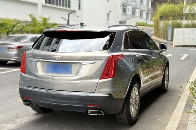 Used Cadillac XT5 2018 28E Four-Wheel Drive Tech Version Exterior 2