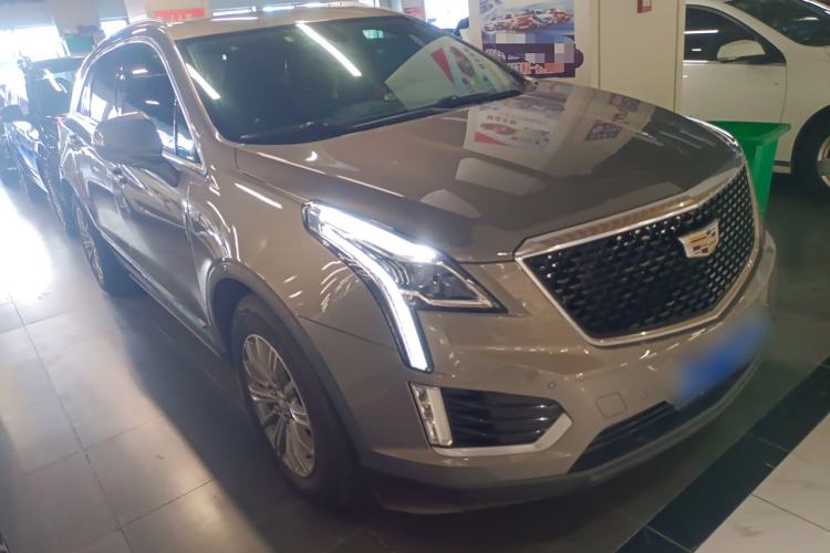 Used Cadillac XT5 2018 28T Four-Wheel Drive Luxury Model Exterior 2