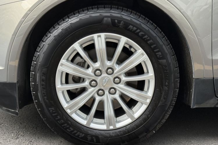 Used Cadillac XT5 2018 28E Four-Wheel Drive Tech Version Exterior 3