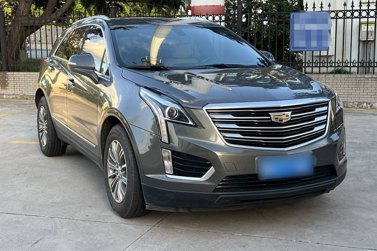 Used Cadillac XT5 2018 25T Luxury Model Exterior 5