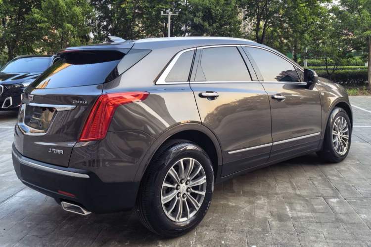 Used Cadillac XT5 2018 28T Four-Wheel Drive Luxury Model Exterior 6