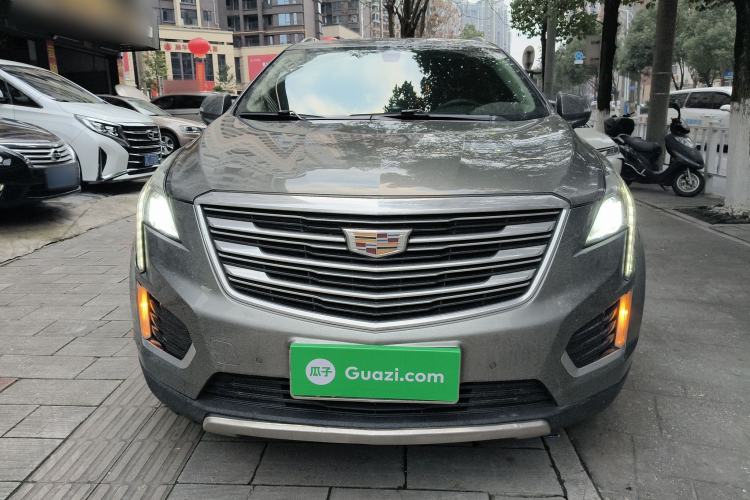 Used Cadillac XT5 2018 25T Luxury Model Front