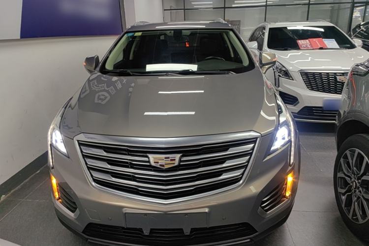 Used Cadillac XT5 2018 25T Luxury Model Front