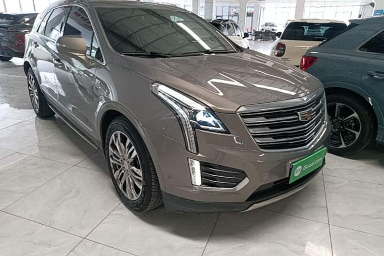 Used Cadillac XT5 2018 28E Four-Wheel Drive Leading Version Front Right 45 Deg