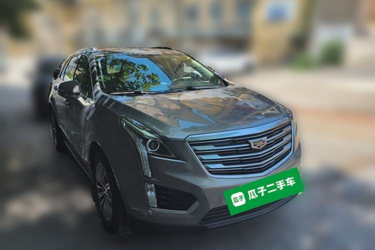 Used Cadillac XT5 2018 25T Luxury Model Front Right 45 Deg
