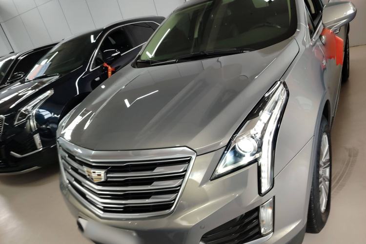 Used Cadillac XT5 2018 25T Luxury Model Front