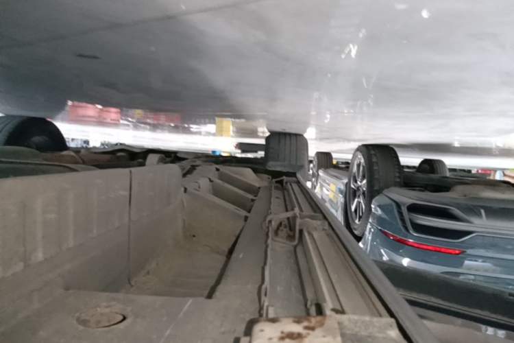 Used Cadillac XT5 2018 28E Four-Wheel Drive Leading Version Left Side Sill