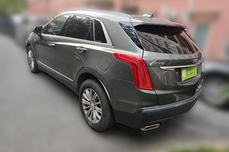Used Cadillac XT5 2018 25T Luxury Model Rear Left 45 Deg