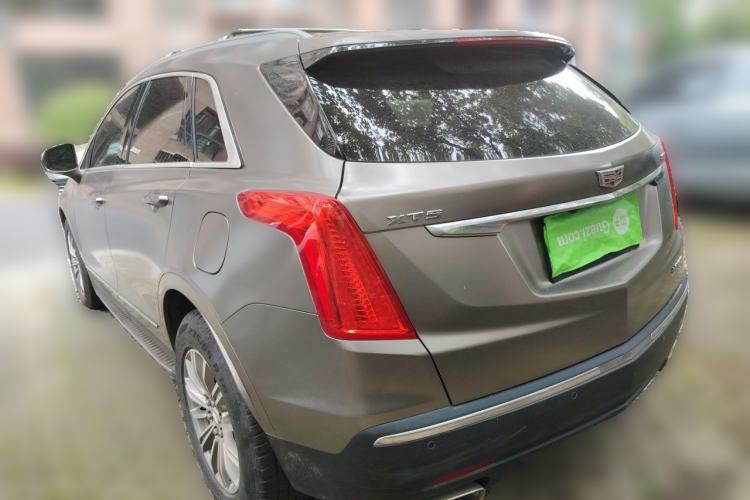 Used Cadillac XT5 2018 25T Luxury Model Rear Left 45 Deg