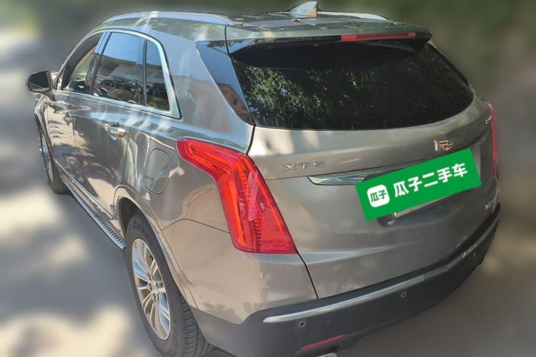 Used Cadillac XT5 2018 25T Luxury Model Rear Left 45 Deg