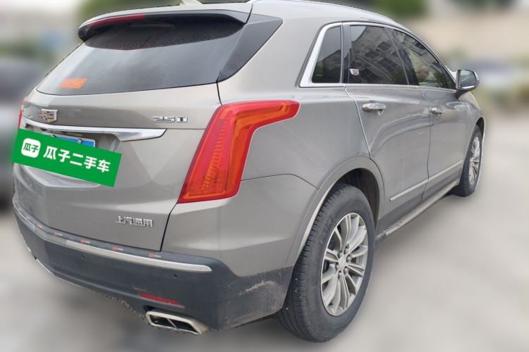 Used Cadillac XT5 2018 25T Luxury Model Rear Right 45 Deg
