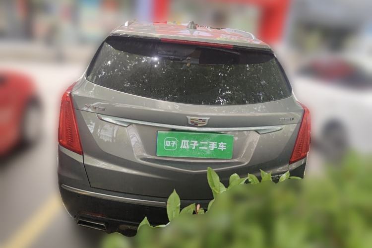 Used Cadillac XT5 2018 25T Luxury Model Rear