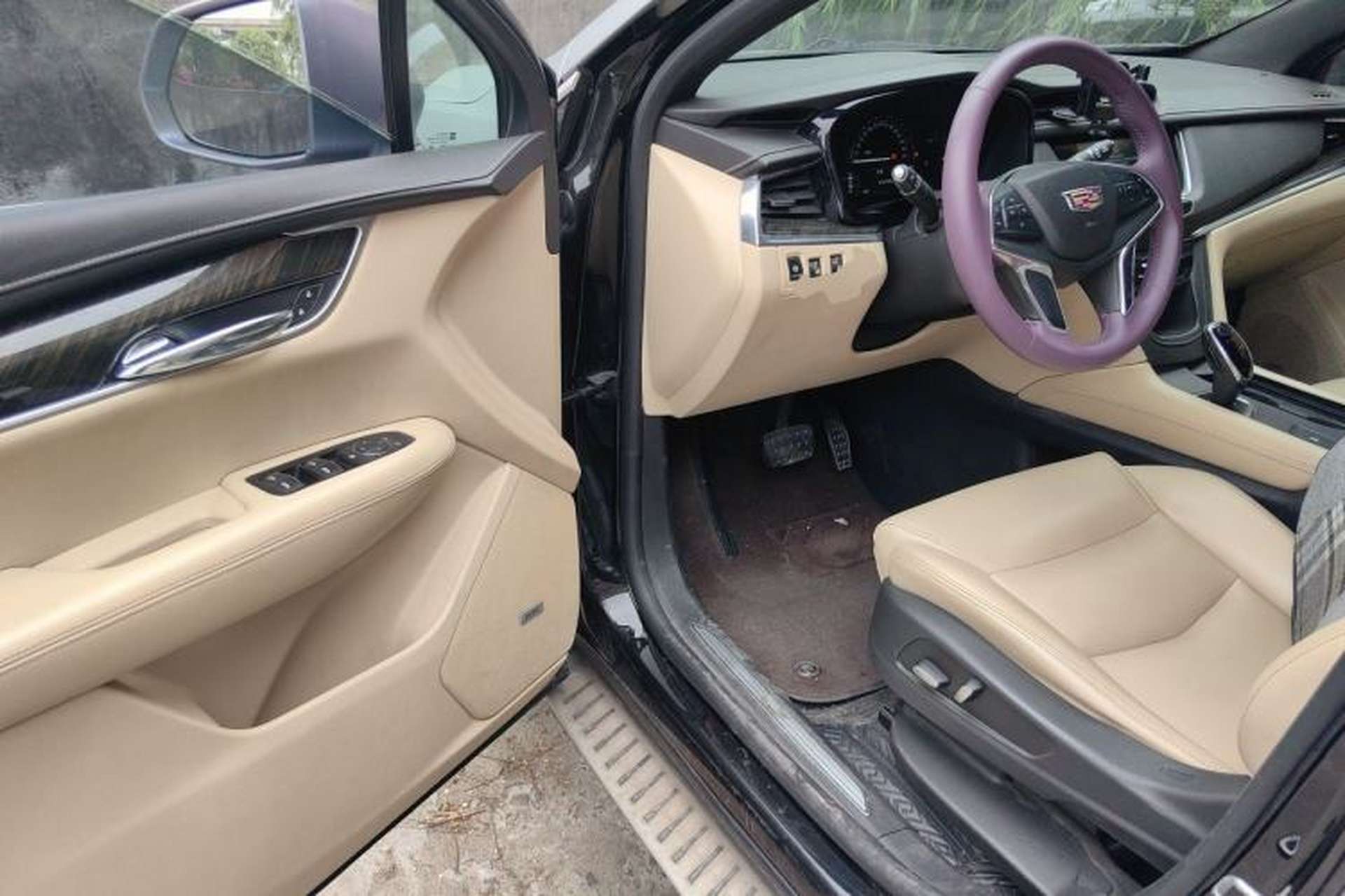 Used Cadillac XT5 2018 25T Tech Model Driver Seat