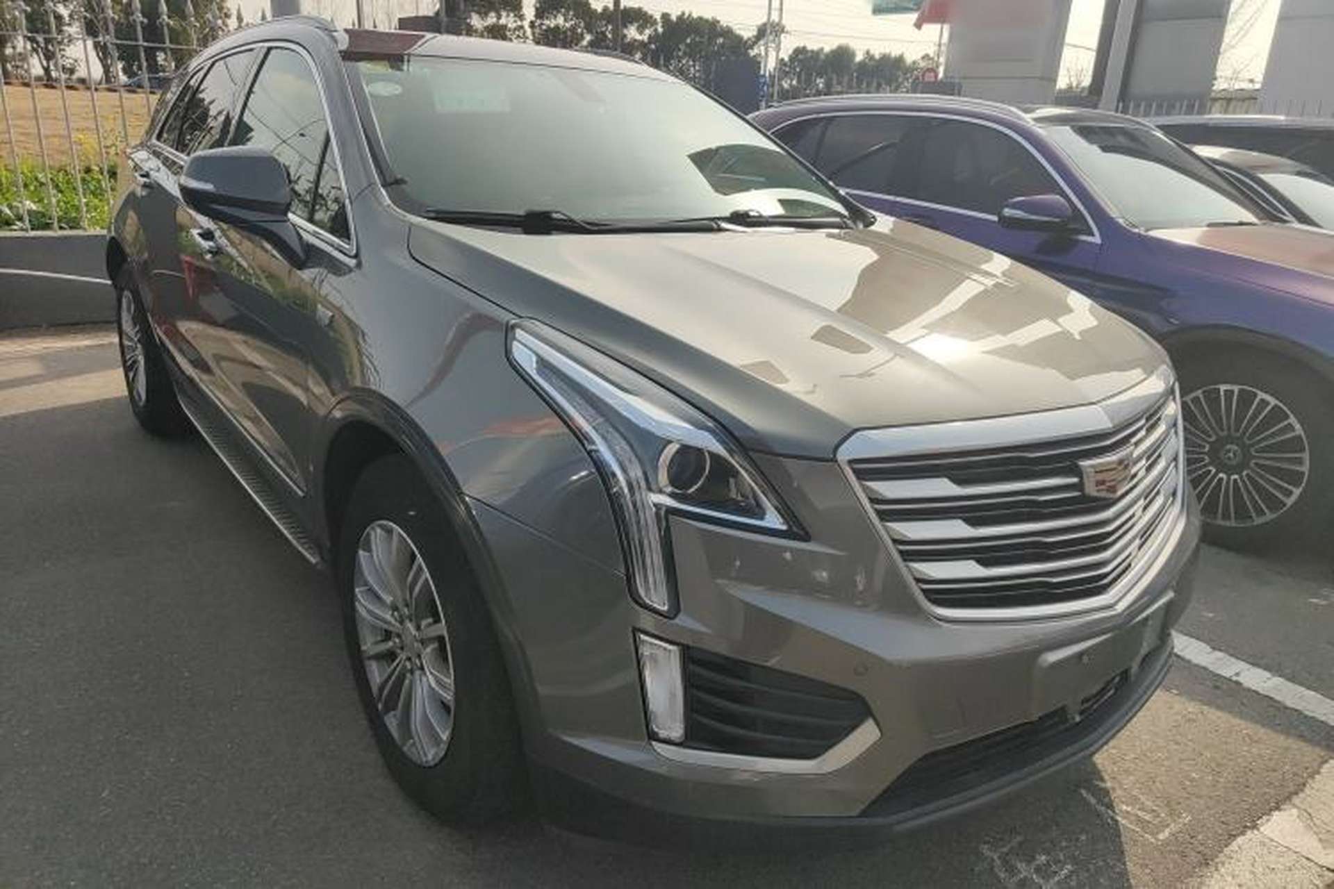 Used Cadillac XT5 2018 25T Luxury Model Exterior 1