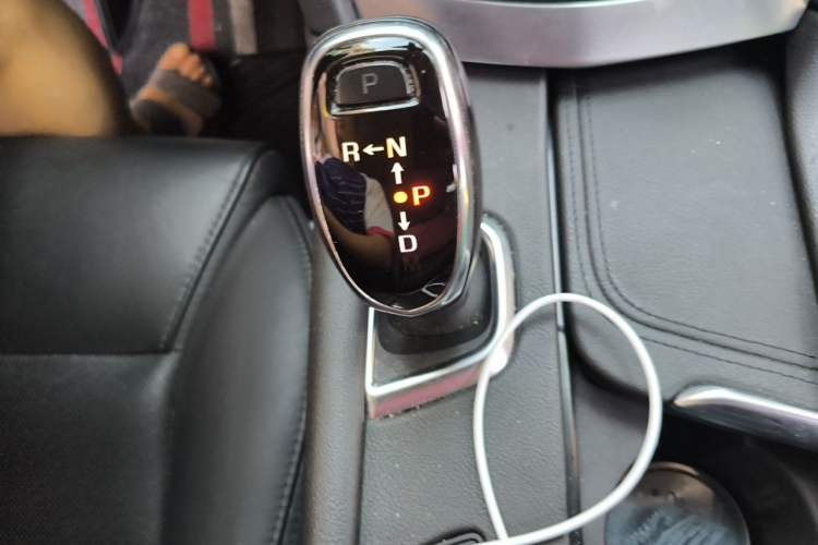 Used Cadillac XT5 2018 28T Four-Wheel Drive Luxury Model Gear Lever