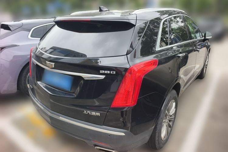 Used Cadillac XT5 2018 28T Four-Wheel Drive Luxury Model Rear Right 45 Deg