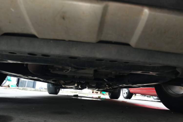 Used Cadillac XT5 2018 28E Four-Wheel Drive Tech Version Chassis Front