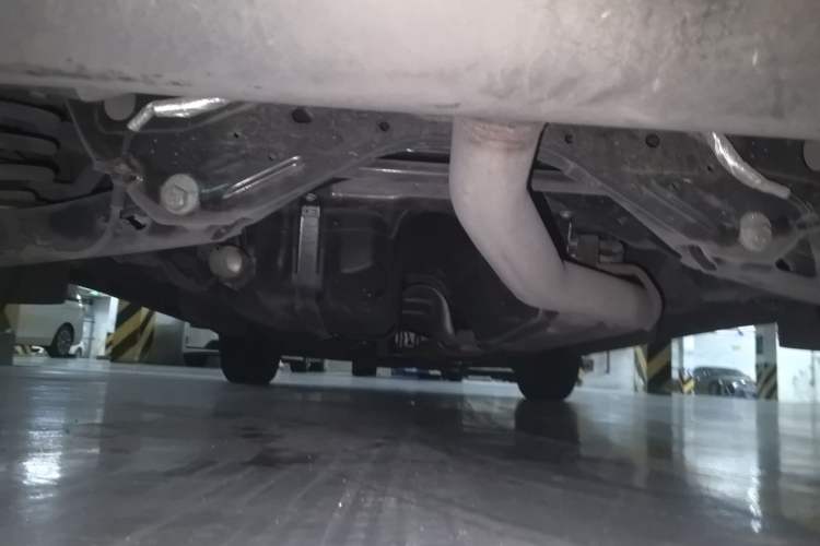 Used Cadillac XT5 2018 25T Luxury Model Chassis Rear