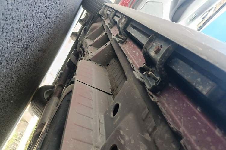 Used Cadillac XT5 2018 25T Luxury Model Chassis Rear Left