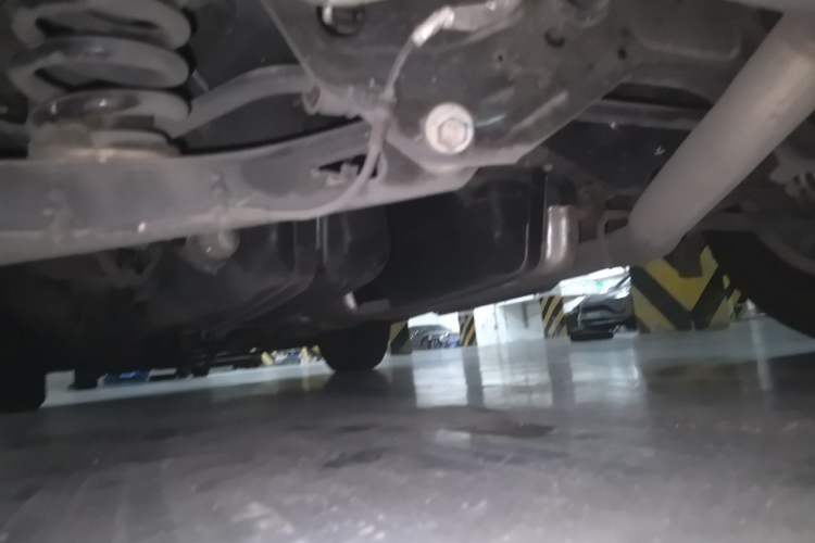 Used Cadillac XT5 2018 25T Luxury Model Chassis Rear Left