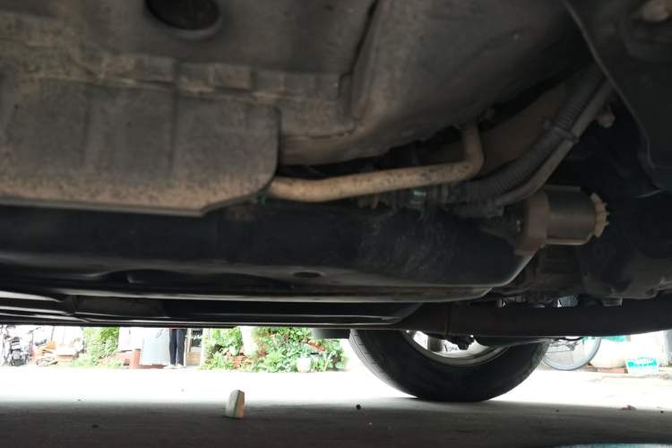 Used Cadillac XT5 2018 28E Four-Wheel Drive Tech Version Chassis Rear Left