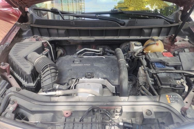 Used Cadillac XT5 2018 25T Luxury Model Engine Bay