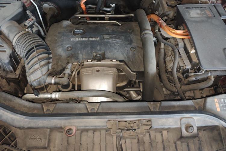Used Cadillac XT5 2018 28E Four-Wheel Drive Tech Version Engine Bay