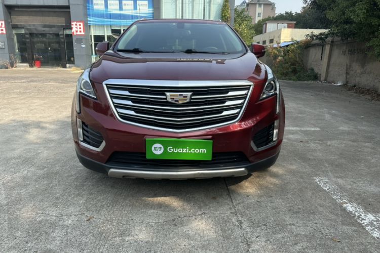 Used Cadillac XT5 2018 25T Luxury Model Exterior 1