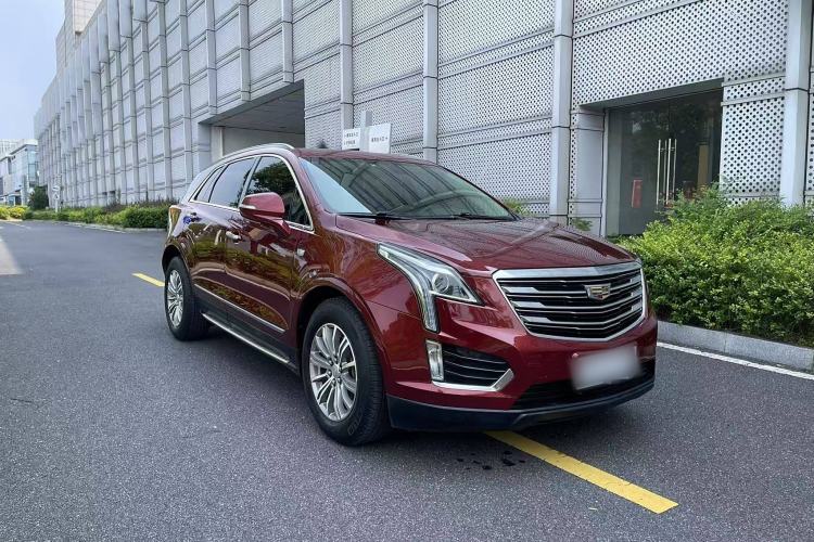 Used Cadillac XT5 2018 25T Luxury Model Exterior 2