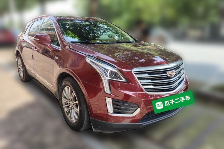 Used Cadillac XT5 2018 25T Luxury Model Front Right 45 Deg