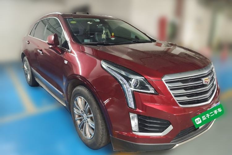 Used Cadillac XT5 2018 25T Luxury Model Front Right 45 Deg