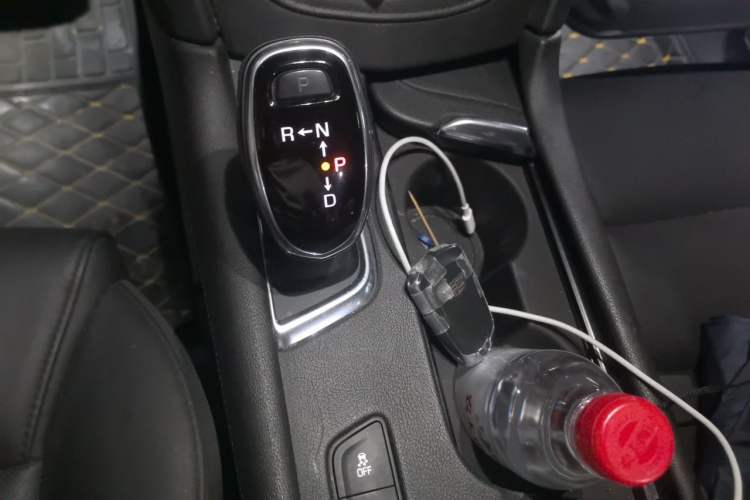 Used Cadillac XT5 2018 25T Luxury Model Gear Lever
