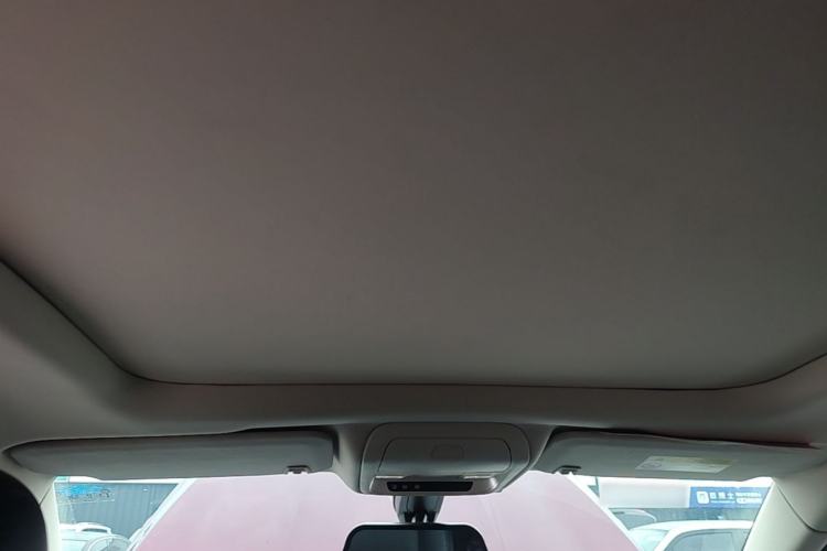 Used Cadillac XT5 2018 25T Luxury Model Headliner