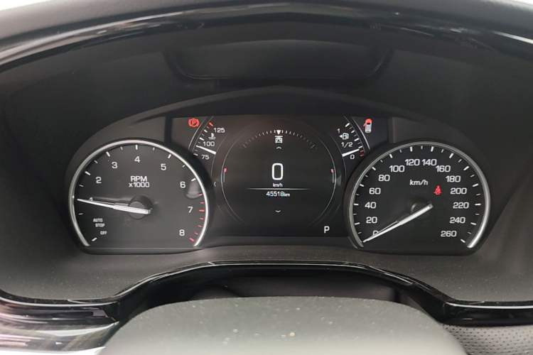 Used Cadillac XT5 2018 25T Luxury Model Instrument Cluster