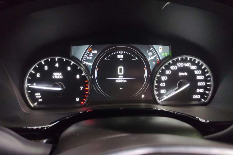 Used Cadillac XT5 2018 25T Luxury Model Instrument Cluster