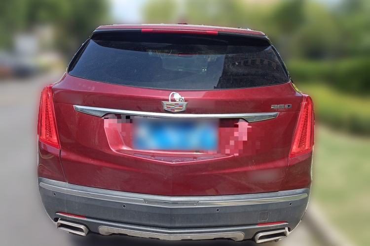 Used Cadillac XT5 2018 25T Luxury Model Rear