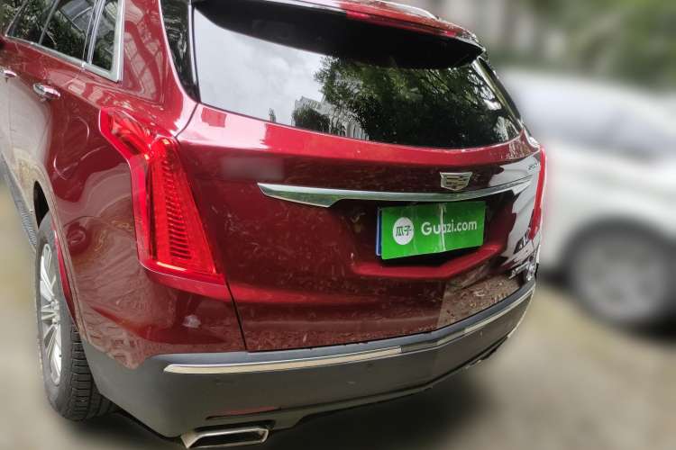 Used Cadillac XT5 2018 25T Luxury Model Rear